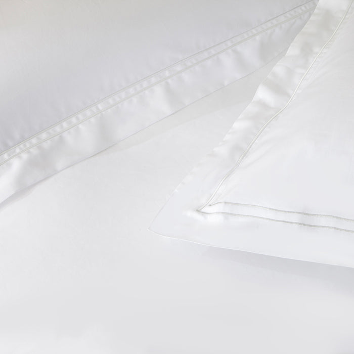 Glad Duvet Cover 200x220 cm White/Cool Grey