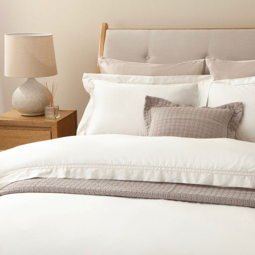 Glad Duvet Cover 260x220 cm Ecru/Stone