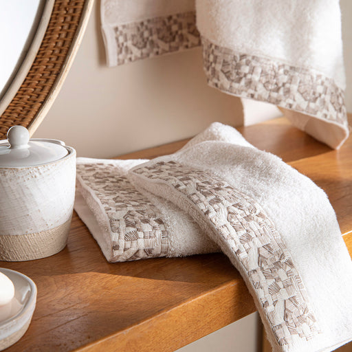 Laudel Hand Towel 30x50 cm Ecru