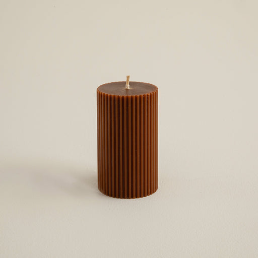 Helen Pillar Candle 6x10 Cm Brown
