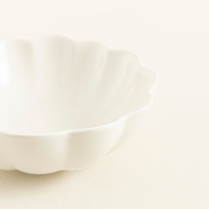 Flower Bowl 16 cm Cream
