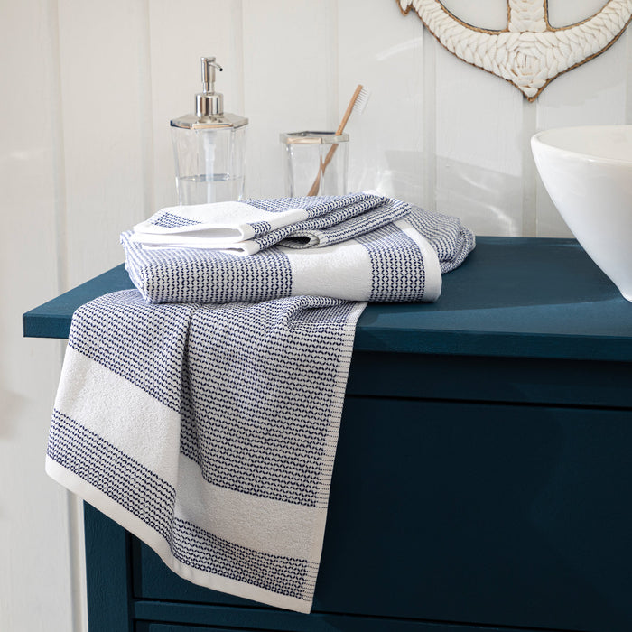 Albera Face Towel 50x90 Cm WHITE/MARINE BLUE