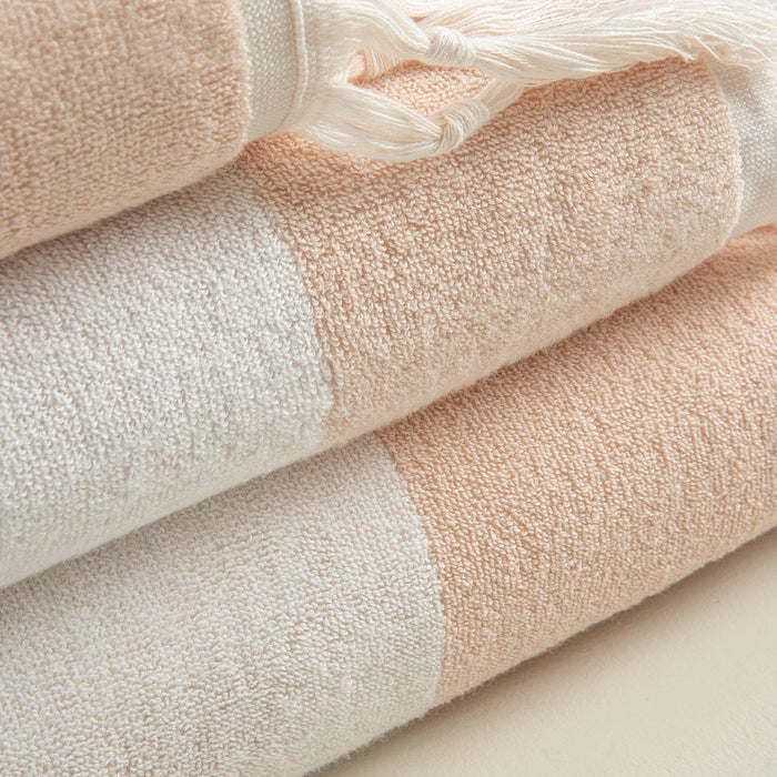 Bermundo Bath Towel 85*150 Cm Powder/Ecru