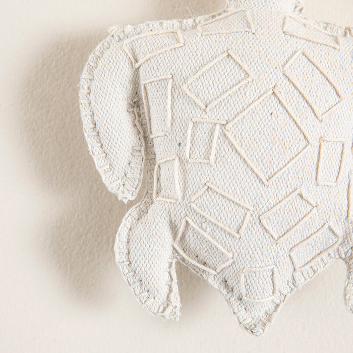 Flat Turtle Decorative Object With Hanged Cream