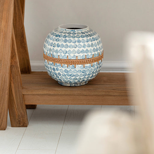 Hanoi Capiz Vase 26 cm White/Light Blue