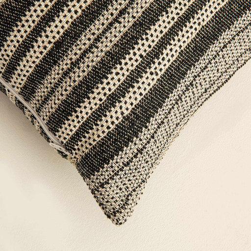 Ivana Cushıon 30x60 Cm