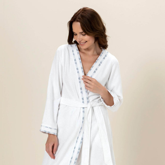 Nalu Women Bathrobe White