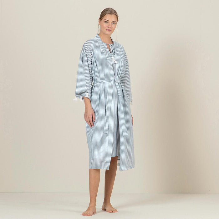 Triton Robe Aqua/White