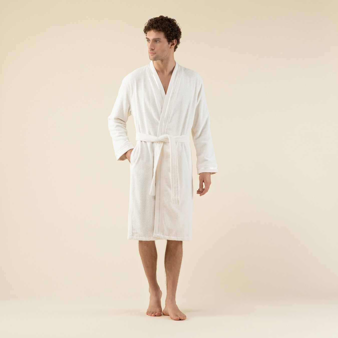 Chic Men Bathrobe Ecru