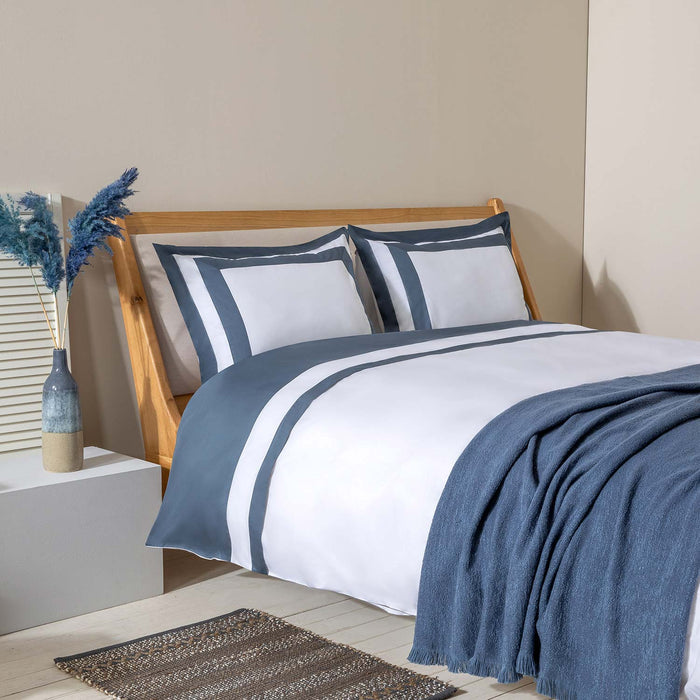 Camella Duvet Cover 200x220 cm White-Blue