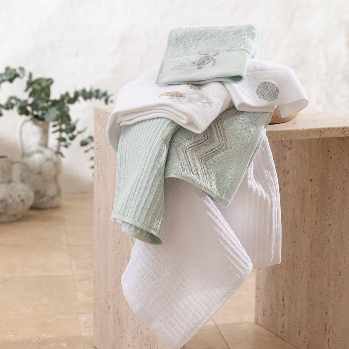 Valeri Hand Towel 30x50 cm Green