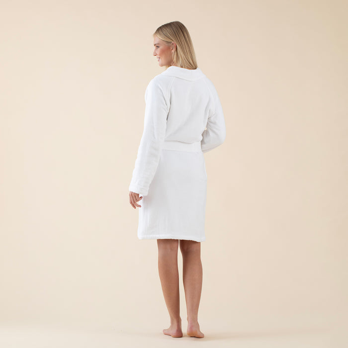 Lagos Woman Bathrobe White