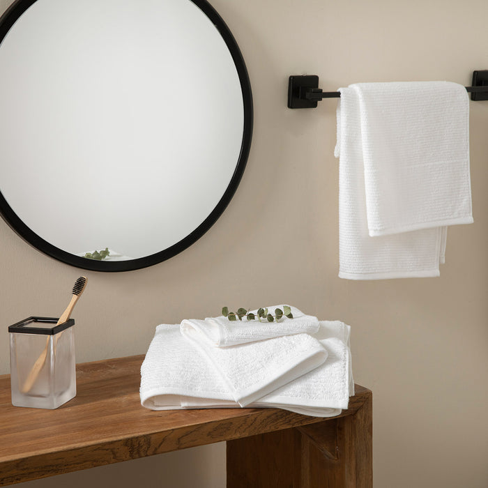 Arcan Bath Towel 85x150 cm White