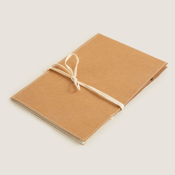 Kraft folder with Sutachi string closure- A5 Natural