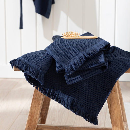 Charmon Bath Towel 85x150 Cm MARINE BLUE