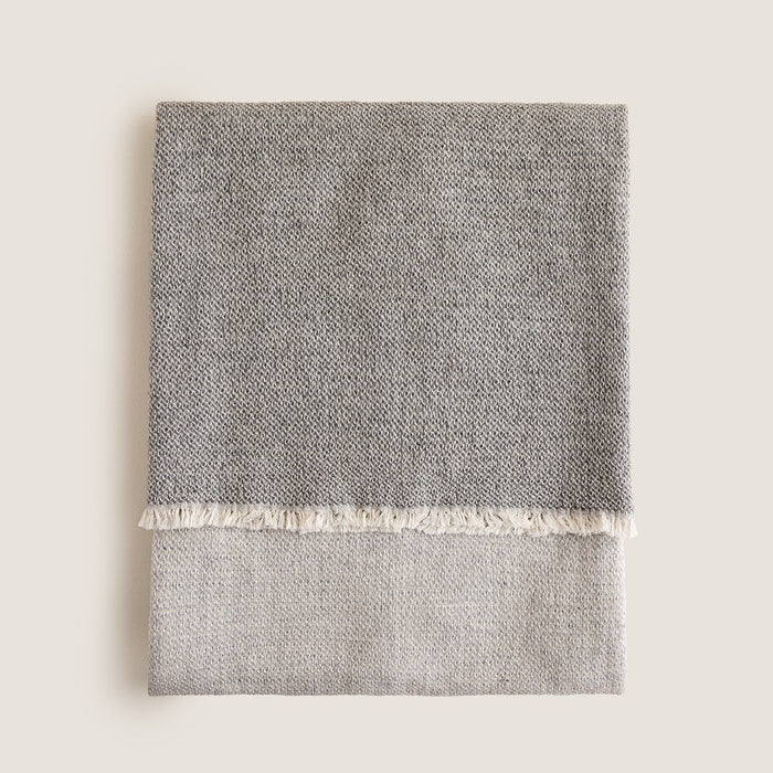 Gael Throw Anthracite/Grey
