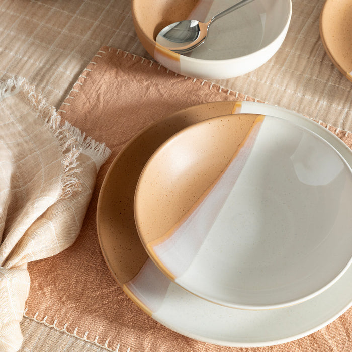 Naturally Deep Plate Beige