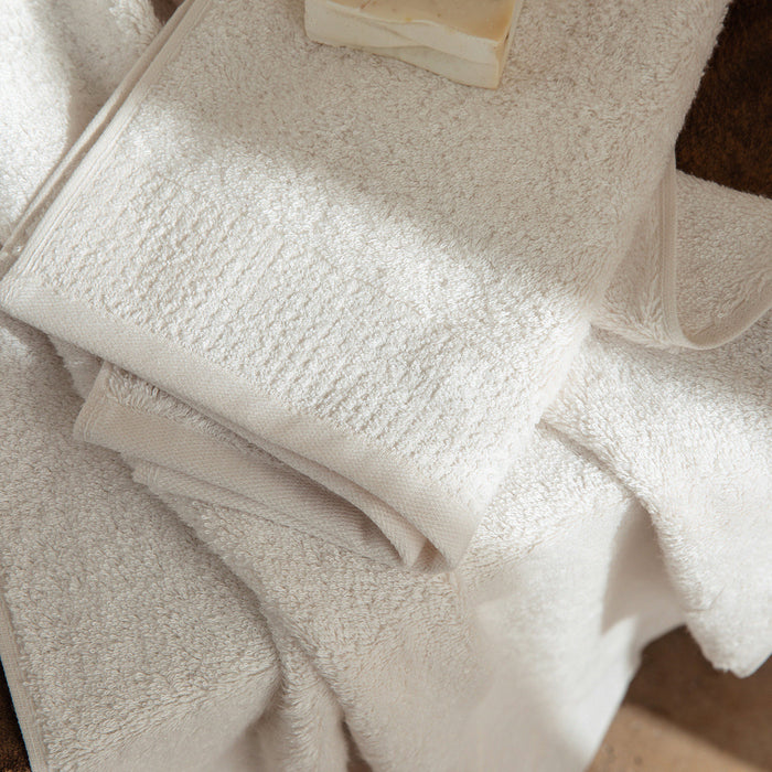 Masse Hand Towel 30x50 Cm Ecru