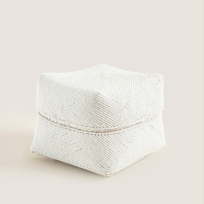 Adora Box M White